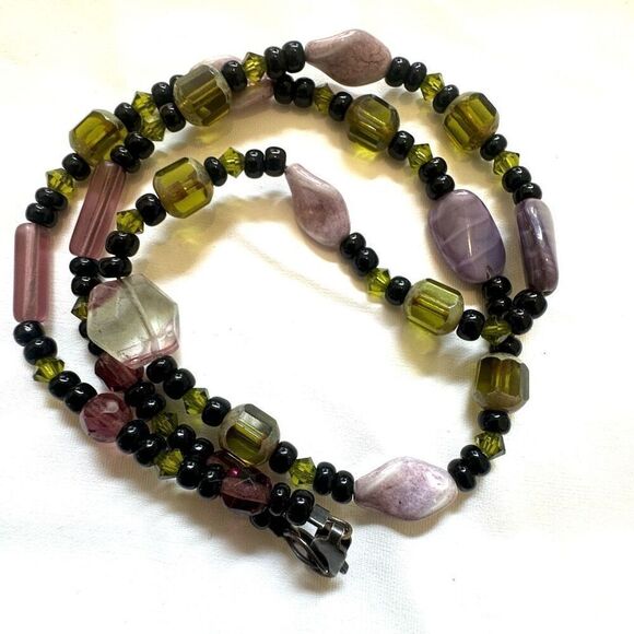Purple and green sterling silver crystal  beaded necklace - Picture 3 of 8